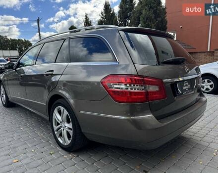 Мерседес Е-Класс 2013 в Виннице на Automoto.ua Серый Мерседес Е-Класс, объемом двигателя 2.2 л и пробегом 325 тыс. км за 12900 $, фото 12 на Automoto.ua