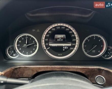 Мерседес Е-Класс 2013 в Виннице на Automoto.ua Серый Мерседес Е-Класс, объемом двигателя 2.2 л и пробегом 325 тыс. км за 12900 $, фото 35 на Automoto.ua