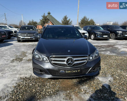 Сірий Мерседес Е-Клас, об'ємом двигуна 2.99 л та пробігом 347 тис. км за 15999 $, фото 4 на Automoto.ua