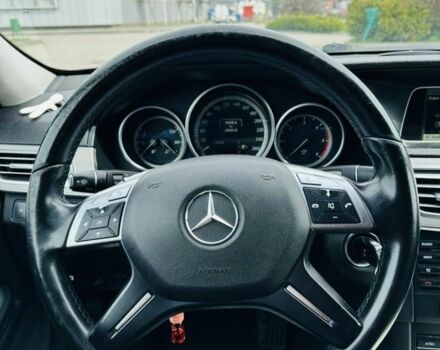 Серый Мерседес Е-Класс, объемом двигателя 2.1 л и пробегом 286 тыс. км за 14500 $, фото 5 на Automoto.ua