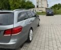 Серый Мерседес Е-Класс, объемом двигателя 2.14 л и пробегом 161 тыс. км за 10000 $, фото 2 на Automoto.ua