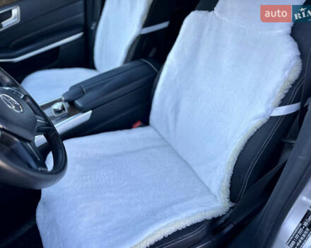 Сірий Мерседес Е-Клас, об'ємом двигуна 2.2 л та пробігом 217 тис. км за 13350 $, фото 11 на Automoto.ua