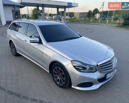 Серый Мерседес Е-Класс, объемом двигателя 2.2 л и пробегом 290 тыс. км за 13500 $, фото 11 на Automoto.ua