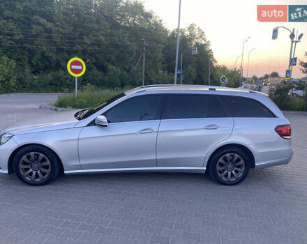 Сірий Мерседес Е-Клас, об'ємом двигуна 2.14 л та пробігом 370 тис. км за 13450 $, фото 9 на Automoto.ua