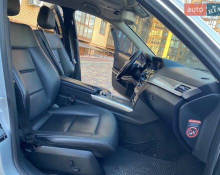 Сірий Мерседес Е-Клас, об'ємом двигуна 2.14 л та пробігом 290 тис. км за 12999 $, фото 15 на Automoto.ua