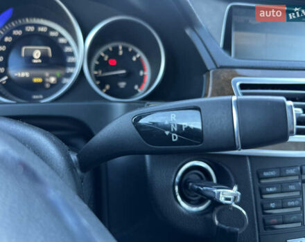 Сірий Мерседес Е-Клас, об'ємом двигуна 2.2 л та пробігом 217 тис. км за 13350 $, фото 8 на Automoto.ua