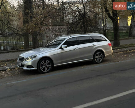 Серый Мерседес Е-Класс, объемом двигателя 2.2 л и пробегом 280 тыс. км за 10399 $, фото 9 на Automoto.ua