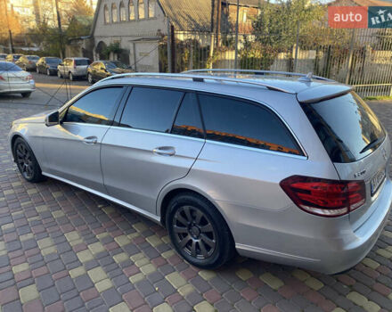 Сірий Мерседес Е-Клас, об'ємом двигуна 2.14 л та пробігом 290 тис. км за 12999 $, фото 6 на Automoto.ua