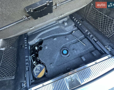 Сірий Мерседес Е-Клас, об'ємом двигуна 2.2 л та пробігом 217 тис. км за 13350 $, фото 49 на Automoto.ua