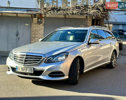 Сірий Мерседес Е-Клас, об'ємом двигуна 2.2 л та пробігом 217 тис. км за 13350 $, фото 2 на Automoto.ua