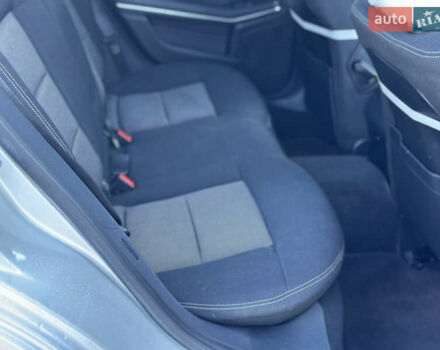 Сірий Мерседес Е-Клас, об'ємом двигуна 2.2 л та пробігом 217 тис. км за 13350 $, фото 42 на Automoto.ua