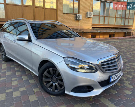 Сірий Мерседес Е-Клас, об'ємом двигуна 2.14 л та пробігом 290 тис. км за 12999 $, фото 2 на Automoto.ua