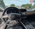 Серый Мерседес Е-Класс, объемом двигателя 2.1 л и пробегом 503 тыс. км за 10500 $, фото 11 на Automoto.ua
