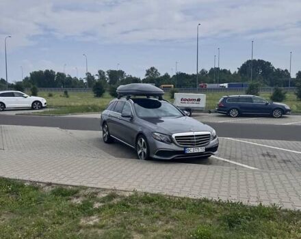 Серый Мерседес Е-Класс, объемом двигателя 3 л и пробегом 120 тыс. км за 23900 $, фото 37 на Automoto.ua