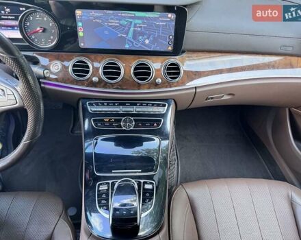 Серый Мерседес Е-Класс, объемом двигателя 3 л и пробегом 120 тыс. км за 23900 $, фото 23 на Automoto.ua