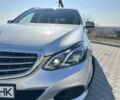 Серый Мерседес Е-Класс, объемом двигателя 2.14 л и пробегом 441 тыс. км за 14000 $, фото 1 на Automoto.ua