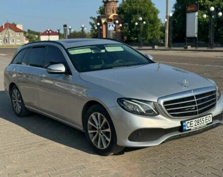 Серый Мерседес Е-Класс, объемом двигателя 2 л и пробегом 300 тыс. км за 18000 $, фото 19 на Automoto.ua