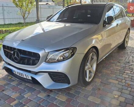 Сірий Мерседес Е-Клас, об'ємом двигуна 1.95 л та пробігом 183 тис. км за 20500 $, фото 5 на Automoto.ua