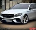 Серый Мерседес Е-Класс, объемом двигателя 2 л и пробегом 180 тыс. км за 25000 $, фото 1 на Automoto.ua