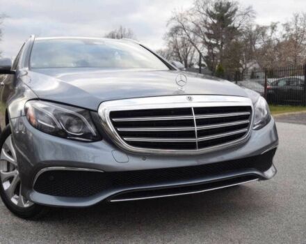 Сірий Мерседес Е-Клас, об'ємом двигуна 3 л та пробігом 61 тис. км за 12650 $, фото 2 на Automoto.ua