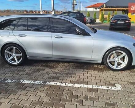 Сірий Мерседес Е-Клас, об'ємом двигуна 1.95 л та пробігом 183 тис. км за 20500 $, фото 16 на Automoto.ua