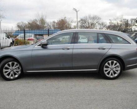 Сірий Мерседес Е-Клас, об'ємом двигуна 3 л та пробігом 61 тис. км за 12650 $, фото 3 на Automoto.ua