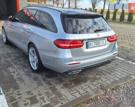 Мерседес Е-Класс 2017 в Борисполе на Automoto.ua Серый Мерседес Е-Класс, объемом двигателя 1.95 л и пробегом 183 тыс. км за 20500 $, фото 12 на Automoto.ua