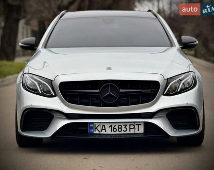 Серый Мерседес Е-Класс, объемом двигателя 1.95 л и пробегом 185 тыс. км за 24000 $, фото 2 на Automoto.ua