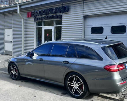 Серый Мерседес Е-Класс, объемом двигателя 2.99 л и пробегом 77 тыс. км за 32000 $, фото 7 на Automoto.ua