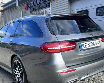 Серый Мерседес Е-Класс, объемом двигателя 2.99 л и пробегом 77 тыс. км за 32000 $, фото 9 на Automoto.ua