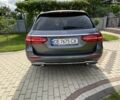 Сірий Мерседес Е-Клас, об'ємом двигуна 2 л та пробігом 110 тис. км за 28900 $, фото 5 на Automoto.ua