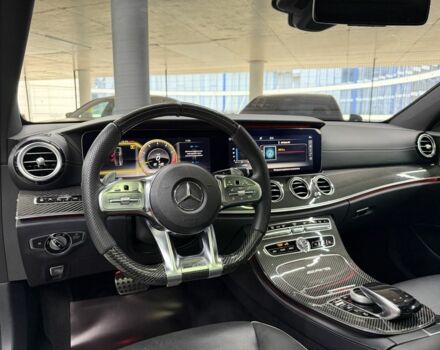 Серый Мерседес Е-Класс, объемом двигателя 4 л и пробегом 83 тыс. км за 61500 $, фото 19 на Automoto.ua