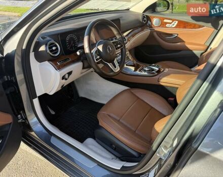 Серый Мерседес Е-Класс, объемом двигателя 3 л и пробегом 42 тыс. км за 31600 $, фото 11 на Automoto.ua