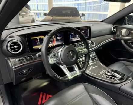 Серый Мерседес Е-Класс, объемом двигателя 4 л и пробегом 83 тыс. км за 61500 $, фото 17 на Automoto.ua