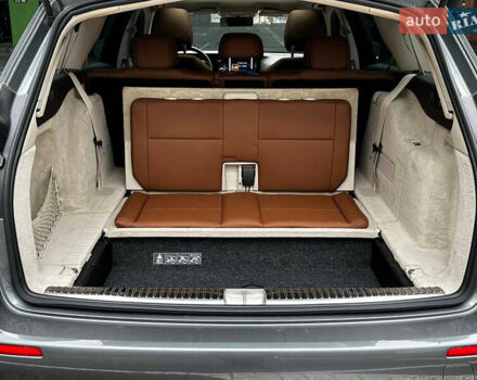 Мерседес Е-Клас 2018 у Києві на Automoto.ua Сірий Мерседес Е-Клас, об'ємом двигуна 3 л та пробігом 40 тис. км за 32700 $, фото 25 на Automoto.ua