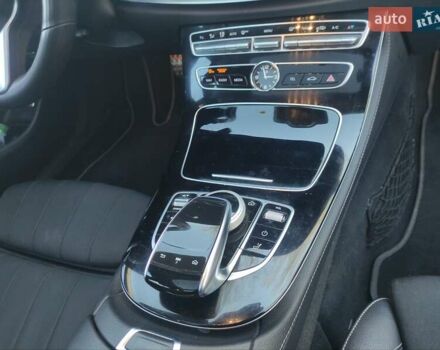 Сірий Мерседес Е-Клас, об'ємом двигуна 1.95 л та пробігом 197 тис. км за 32800 $, фото 13 на Automoto.ua