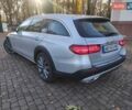 Сірий Мерседес Е-Клас, об'ємом двигуна 1.95 л та пробігом 197 тис. км за 32800 $, фото 4 на Automoto.ua
