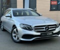 Серый Мерседес Е-Класс, объемом двигателя 2 л и пробегом 189 тыс. км за 21500 $, фото 1 на Automoto.ua
