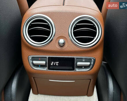 Мерседес Е-Клас 2018 у Києві на Automoto.ua Сірий Мерседес Е-Клас, об'ємом двигуна 3 л та пробігом 40 тис. км за 32700 $, фото 24 на Automoto.ua