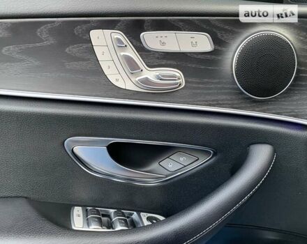 Серый Мерседес Е-Класс, объемом двигателя 2 л и пробегом 140 тыс. км за 35000 $, фото 27 на Automoto.ua