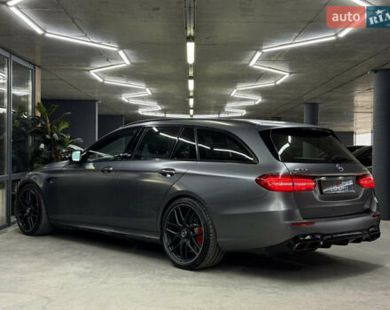 Серый Мерседес Е-Класс, объемом двигателя 4 л и пробегом 83 тыс. км за 61500 $, фото 9 на Automoto.ua