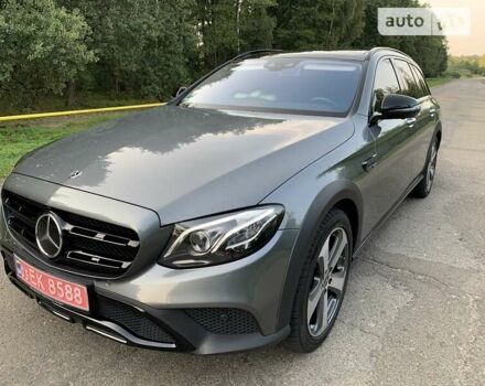 Серый Мерседес Е-Класс, объемом двигателя 2 л и пробегом 140 тыс. км за 35000 $, фото 15 на Automoto.ua