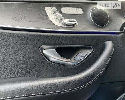 Серый Мерседес Е-Класс, объемом двигателя 2 л и пробегом 140 тыс. км за 35000 $, фото 34 на Automoto.ua
