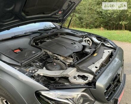 Серый Мерседес Е-Класс, объемом двигателя 2 л и пробегом 140 тыс. км за 35000 $, фото 49 на Automoto.ua