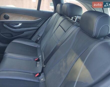 Сірий Мерседес Е-Клас, об'ємом двигуна 1.95 л та пробігом 197 тис. км за 32800 $, фото 17 на Automoto.ua