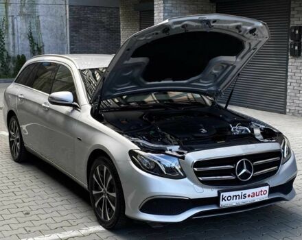 Мерседес Е-Класс 2019 в Хмельницком на Automoto.ua Серый Мерседес Е-Класс, объемом двигателя 1.95 л и пробегом 397 тыс. км за 23499 $, фото 1 на Automoto.ua