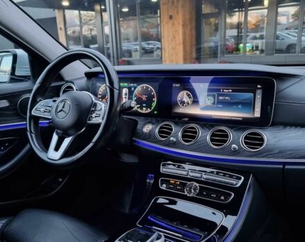 Сірий Мерседес Е-Клас, об'ємом двигуна 2 л та пробігом 397 тис. км за 23499 $, фото 14 на Automoto.ua