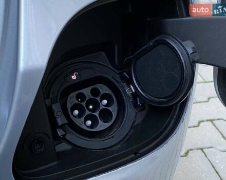 Серый Мерседес Е-Класс, объемом двигателя 1.95 л и пробегом 397 тыс. км за 23499 $, фото 32 на Automoto.ua