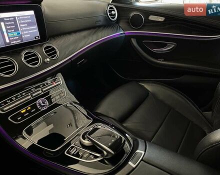 Серый Мерседес Е-Класс, объемом двигателя 1.95 л и пробегом 397 тыс. км за 23499 $, фото 61 на Automoto.ua