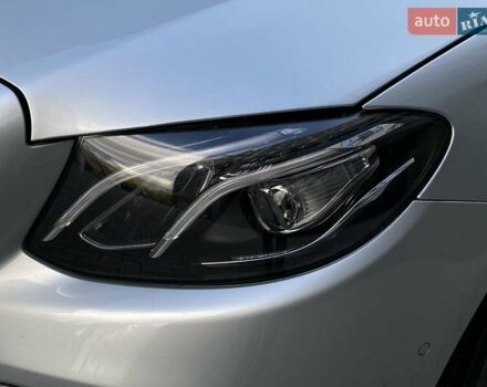 Серый Мерседес Е-Класс, объемом двигателя 1.95 л и пробегом 397 тыс. км за 23499 $, фото 23 на Automoto.ua